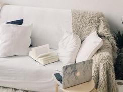 #wirbleibenzuhause - Die Top Serien, Filme und Bücher