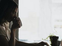 Kaltstart im Anywhere Office: Zwei Kolleginnen meistern ihre Rückkehr